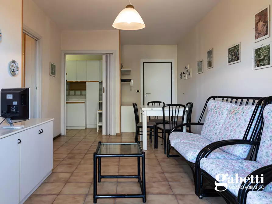 Immagine 2 di Appartamento in vendita  in Viale Gabriele D'Annunzio, 183 a Riccione