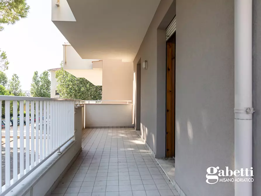 Immagine 17 di Appartamento in vendita  in Viale Gabriele D'Annunzio, 183 a Riccione