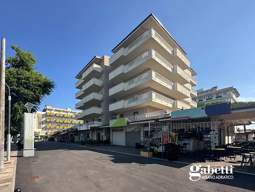 Immagine 1 di Appartamento in vendita  in Viale Gabriele D'Annunzio, 183 a Riccione