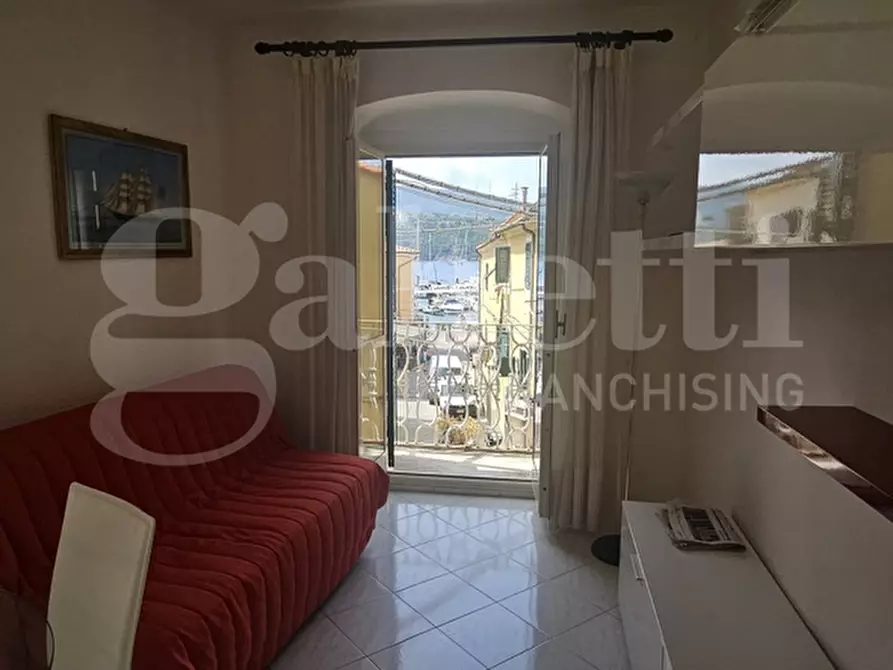 Immagine 1 di Appartamento in vendita  in Via solferino a Porto Azzurro