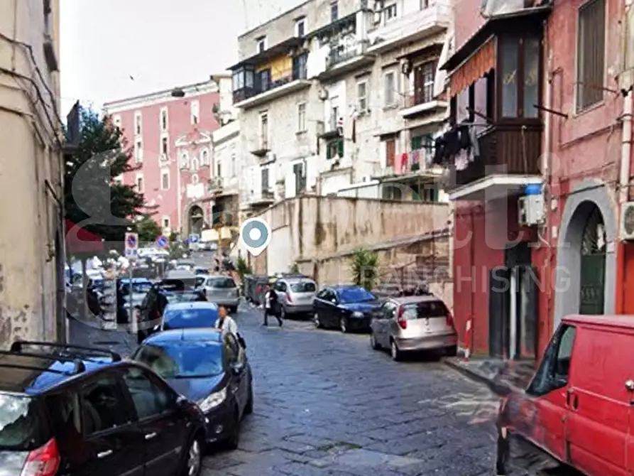 Immagine 17 di Appartamento in vendita  in Via Cavone San Gennaro Dei Poveri a Napoli