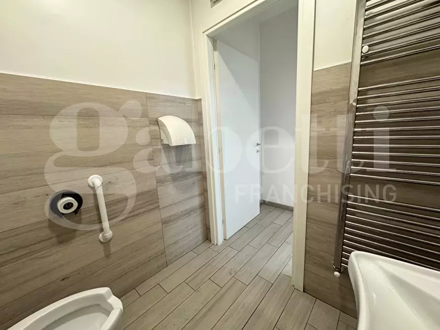 Immagine 4 di Bar / Ristorante in vendita  in Viale Gramsci a Grugliasco