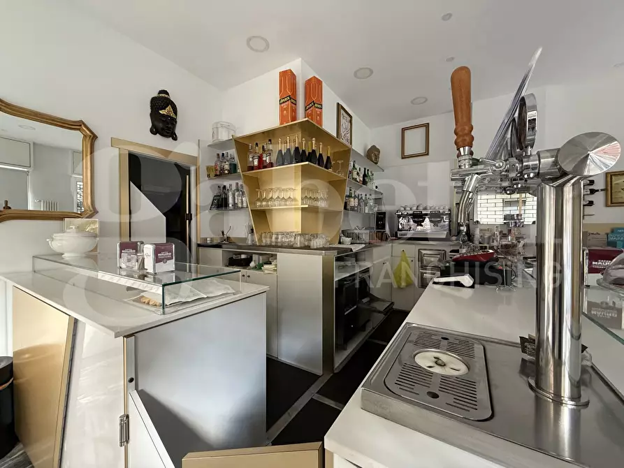 Immagine 23 di Bar / Ristorante in vendita  in Via San Secondo a Torino