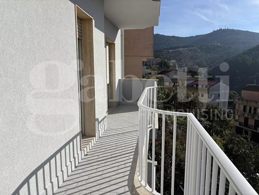 Immagine 13 di Appartamento in vendita  in Via Gulfi, 211 a Chiaramonte Gulfi