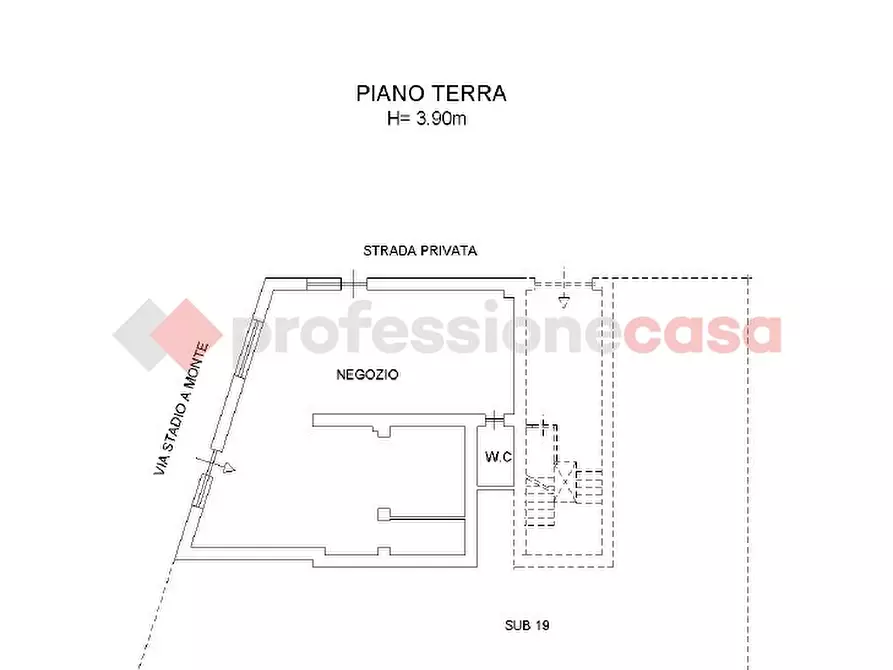 Immagine 15 di Negozio in affitto  in Via italo alaimo (adiacente stadio), 35 a Reggio Di Calabria