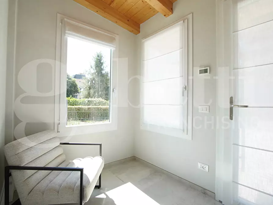 Immagine 4 di Casa bifamiliare in vendita  in Viale Giuseppe Garibaldi, . a Venezia