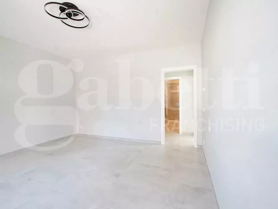 Immagine 17 di Casa bifamiliare in vendita  in Viale Giuseppe Garibaldi, . a Venezia