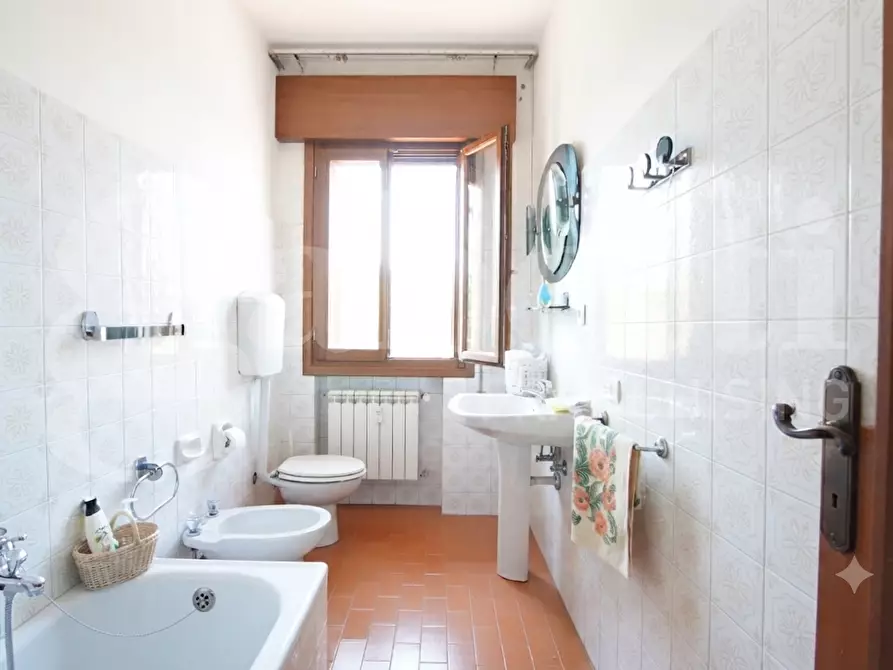 Immagine 21 di Appartamento in vendita  in Via Rielta, . a Venezia