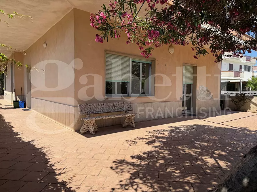Immagine 1 di Appartamento in vendita  in Viale delle americhe, 67 a Ragusa