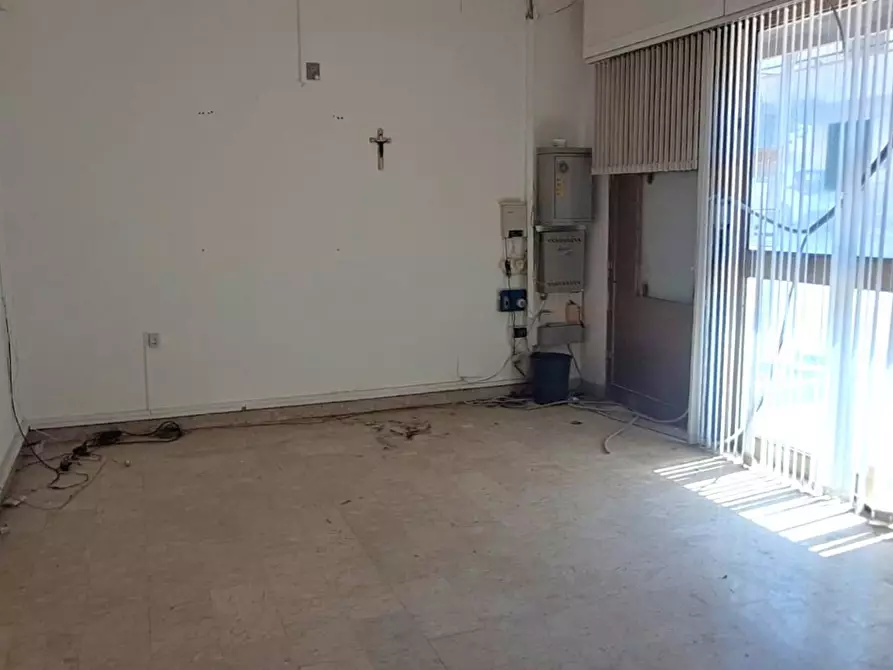 Immagine 5 di Palazzo in vendita  in Corso Umberto I, 5 a Poggioreale