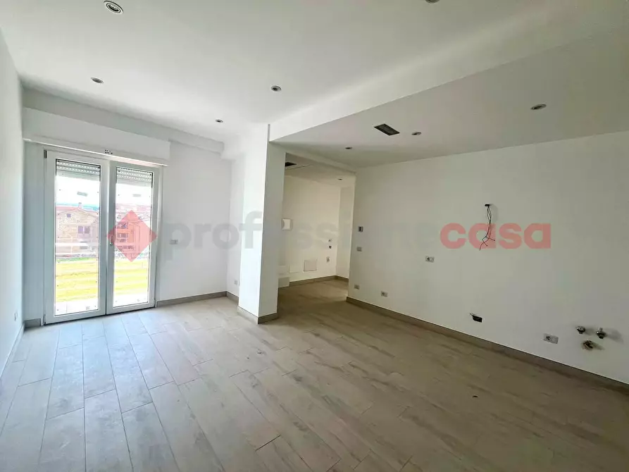Immagine 6 di Appartamento in vendita  in Via Domenico Guerrazzi, 54 a Guidonia Montecelio