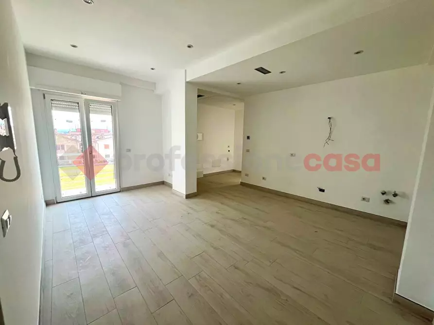 Immagine 8 di Appartamento in vendita  in Via Domenico Guerrazzi, 54 a Guidonia Montecelio