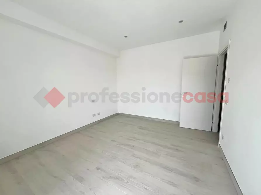 Immagine 10 di Appartamento in vendita  in Via Domenico Guerrazzi, 54 a Guidonia Montecelio