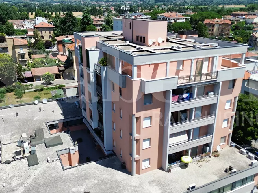 Immagine 13 di Appartamento in vendita  in Via DEL CANTINONE, 19 a Bastia Umbra