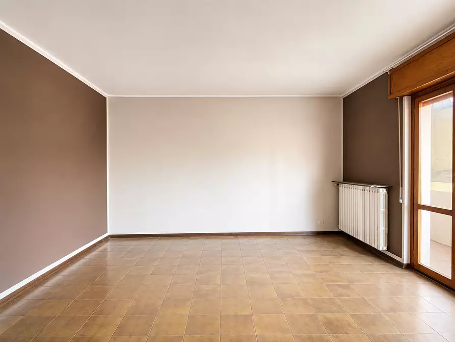 Immagine 4 di Appartamento in vendita  in Via Avis, 14 a Chiari