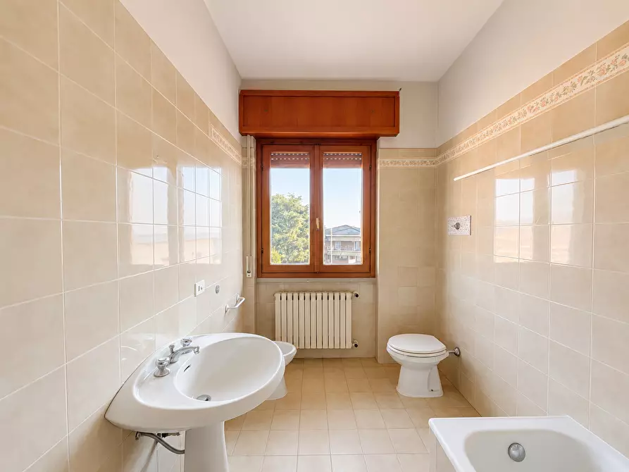 Immagine 11 di Appartamento in vendita  in Via Avis, 14 a Chiari