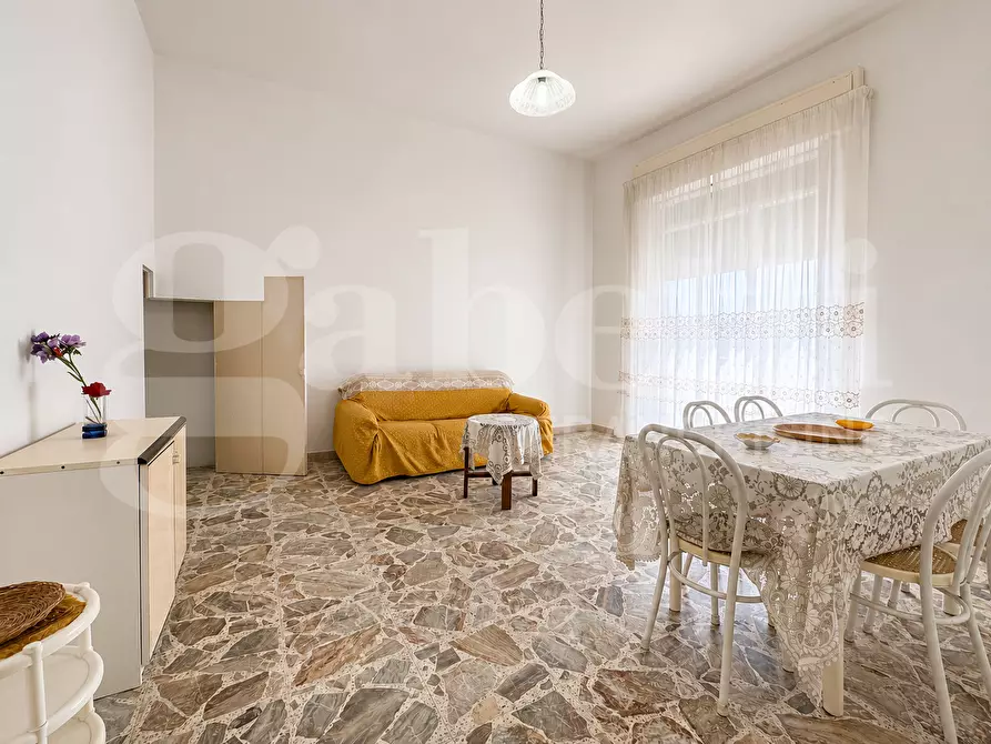 Immagine 1 di Casa indipendente in vendita  in Via Rossini, 1 a Pachino