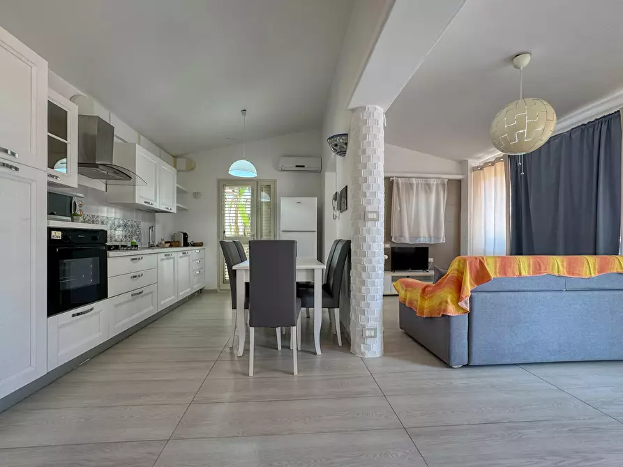 Immagine 3 di Villa in vendita  in Via Maucini, . a Portopalo Di Capo Passero