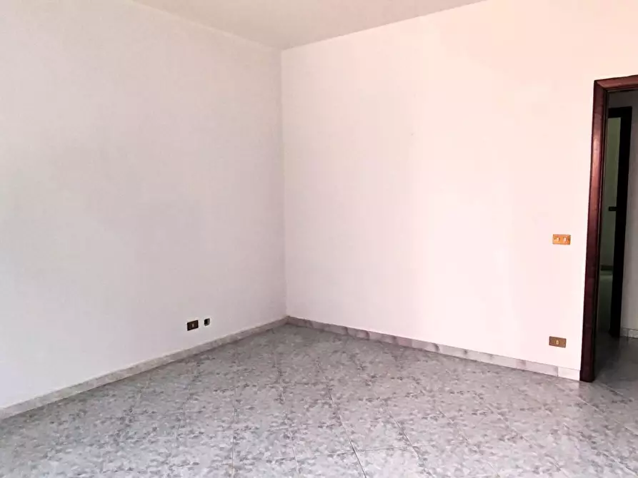 Immagine 16 di Appartamento in vendita  in Via BRACONI, 4 a Girifalco