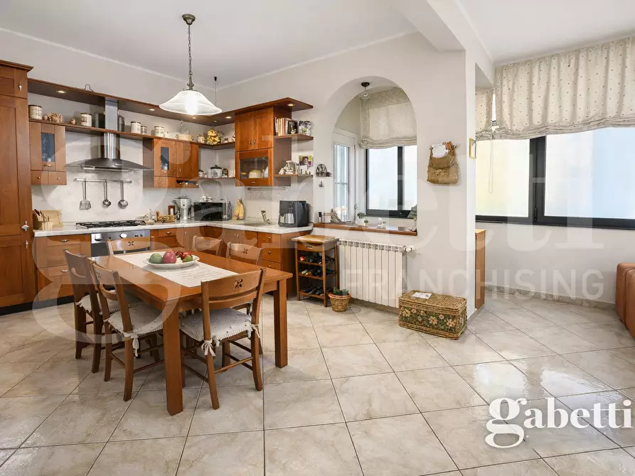 Immagine 6 di Appartamento in vendita  in Via Soldato Giuseppe Russo, 41 a Aci Sant'antonio