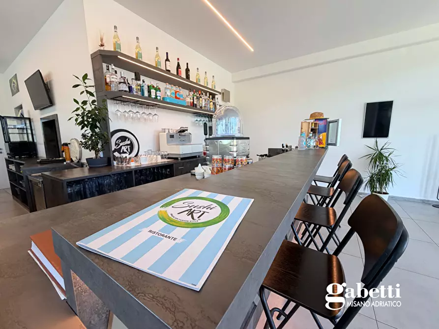 Immagine 10 di Bar / Ristorante in vendita  in Via Bocca Trabaria Sud, 2 a Urbino