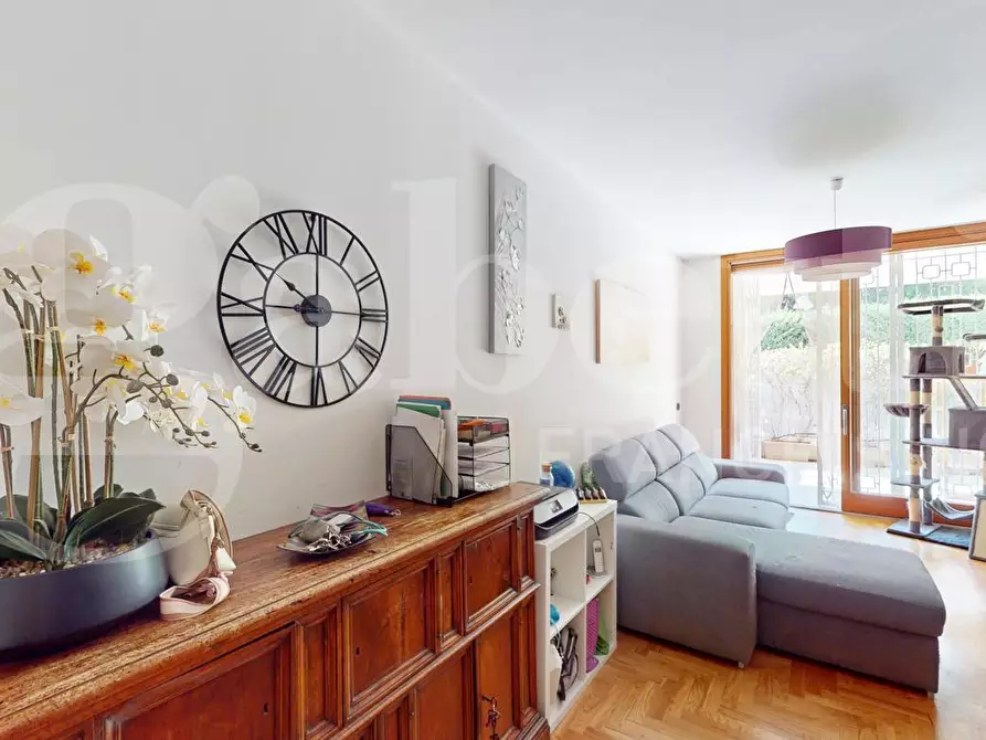 Immagine 4 di Appartamento in vendita  in Via Riva Ligure, 44 a Roma