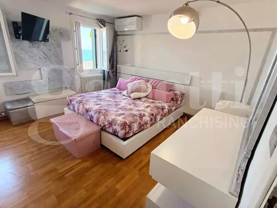 Immagine 8 di Casa indipendente in vendita  in Via PELLESTRINA - SAN PIETRO IN VOLTA, 00 a Venezia