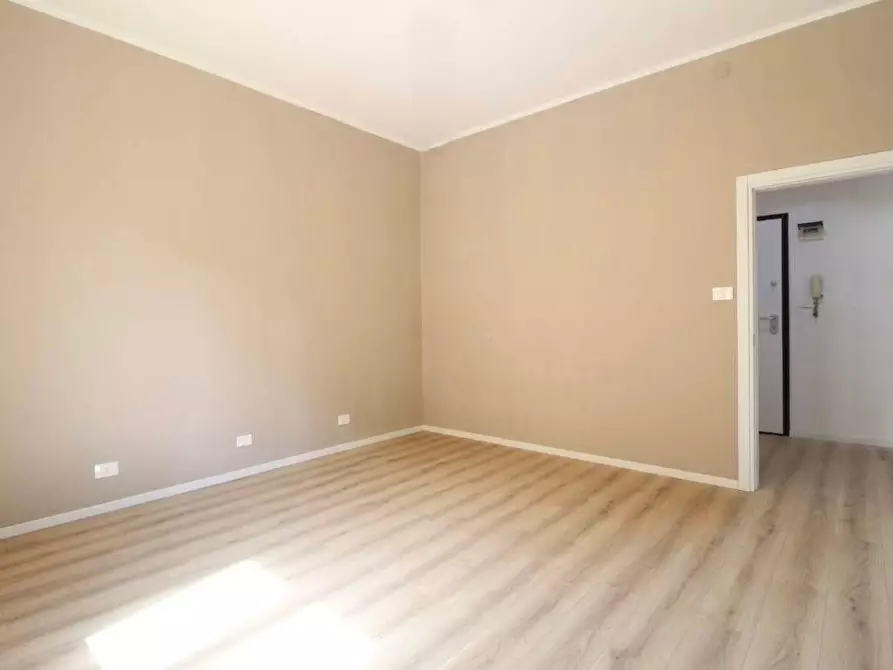 Immagine 10 di Appartamento in vendita  in Via Milano a San Lazzaro Di Savena