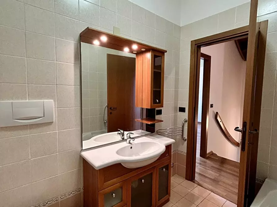 Immagine 27 di Casa bifamiliare in vendita  in Via Antonio Poma a San Lazzaro Di Savena
