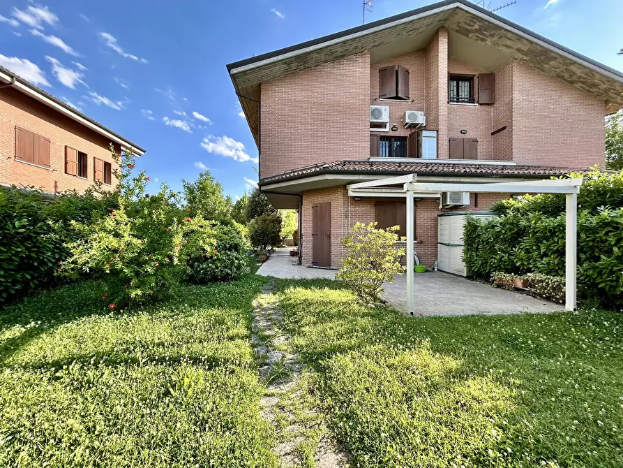 Immagine 1 di Casa bifamiliare in vendita  in Via Antonio Poma a San Lazzaro Di Savena