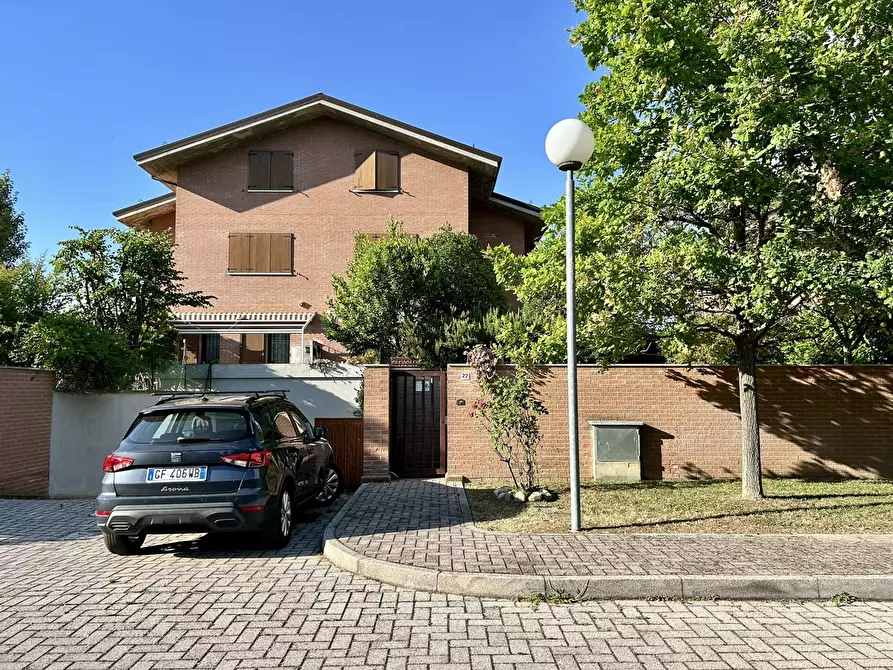 Immagine 11 di Casa bifamiliare in vendita  in Via Antonio Poma a San Lazzaro Di Savena