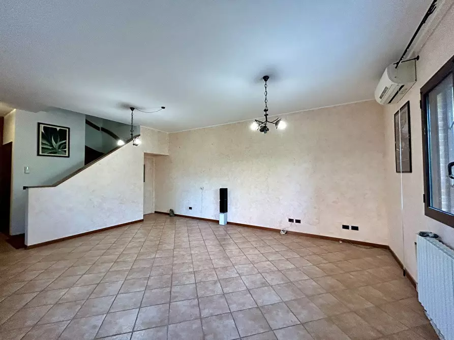 Immagine 15 di Casa bifamiliare in vendita  in Via Antonio Poma a San Lazzaro Di Savena