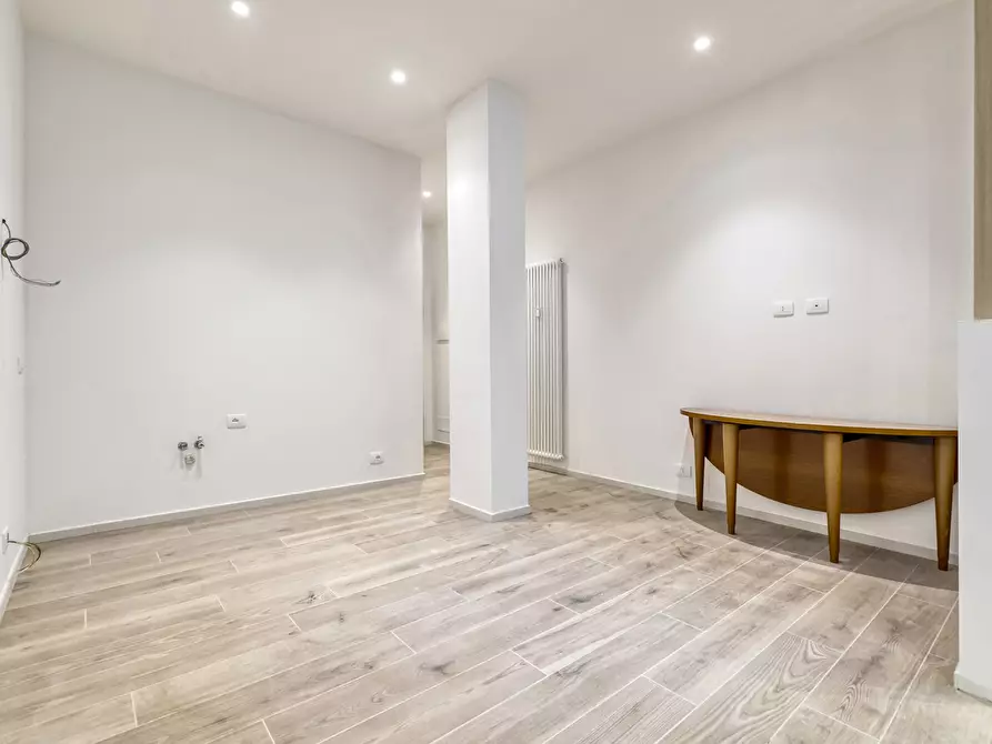 Immagine 3 di Appartamento in vendita  in Via SAFFI a Bologna