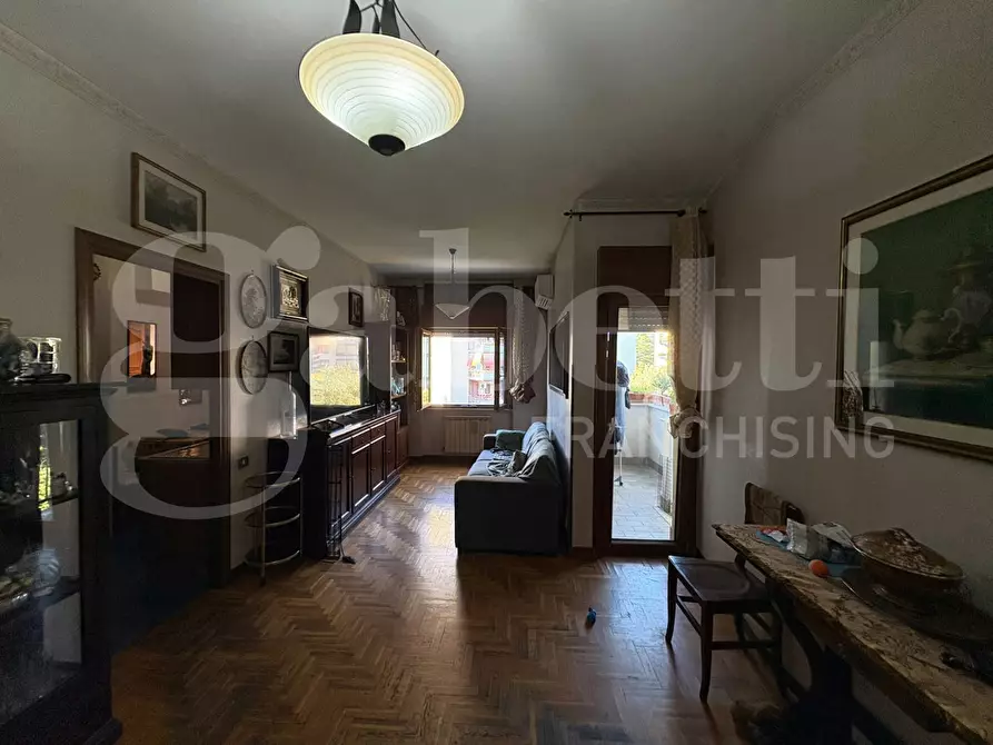 Immagine 5 di Appartamento in vendita  in Via Marcello Piacentini, 25 a Roma