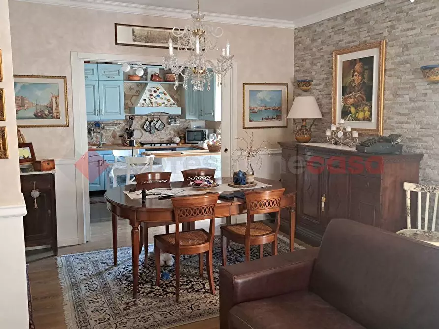 Immagine 16 di Appartamento in vendita  in Via Generale Paolo Tommasini, 1D a Reggio Di Calabria