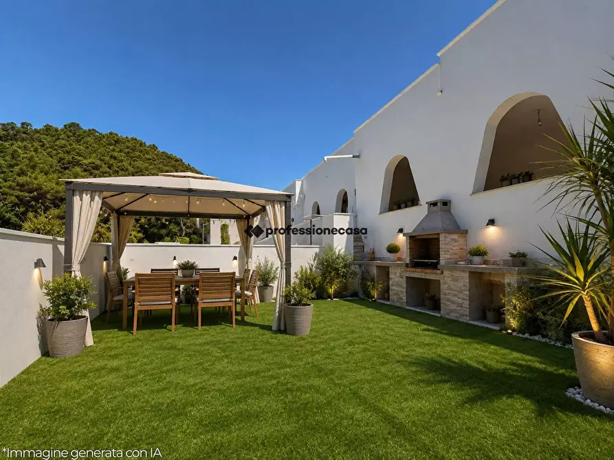 Immagine 3 di Villa in vendita  in LocalitÃ  Sfinalicchio, Vieste, 345 a Vieste