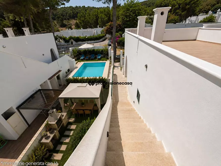 Immagine 5 di Villa in vendita  in LocalitÃ  Sfinalicchio, Vieste, 345 a Vieste