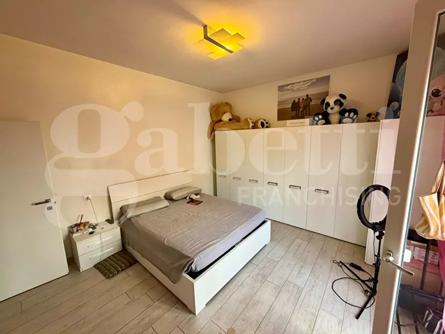 Immagine 21 di Casa bifamiliare in vendita  in Via MARIO ANGELONI, 1 a Torgiano