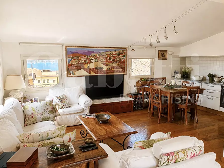 Immagine 7 di Appartamento in vendita  in Via ROMA a Portoferraio