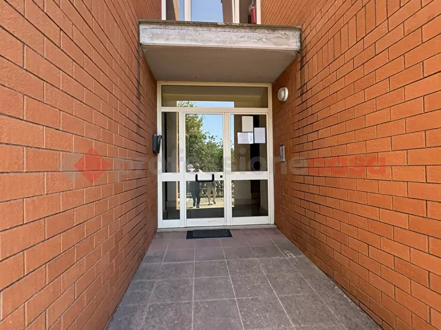 Immagine 3 di Appartamento in vendita  in Via CALCATORE, 11 a Terracina