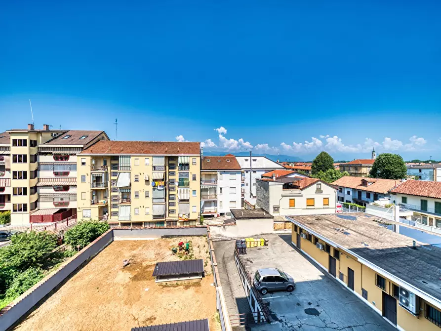 Immagine 19 di Appartamento in vendita  in Viale Buridani, 16 a Venaria Reale