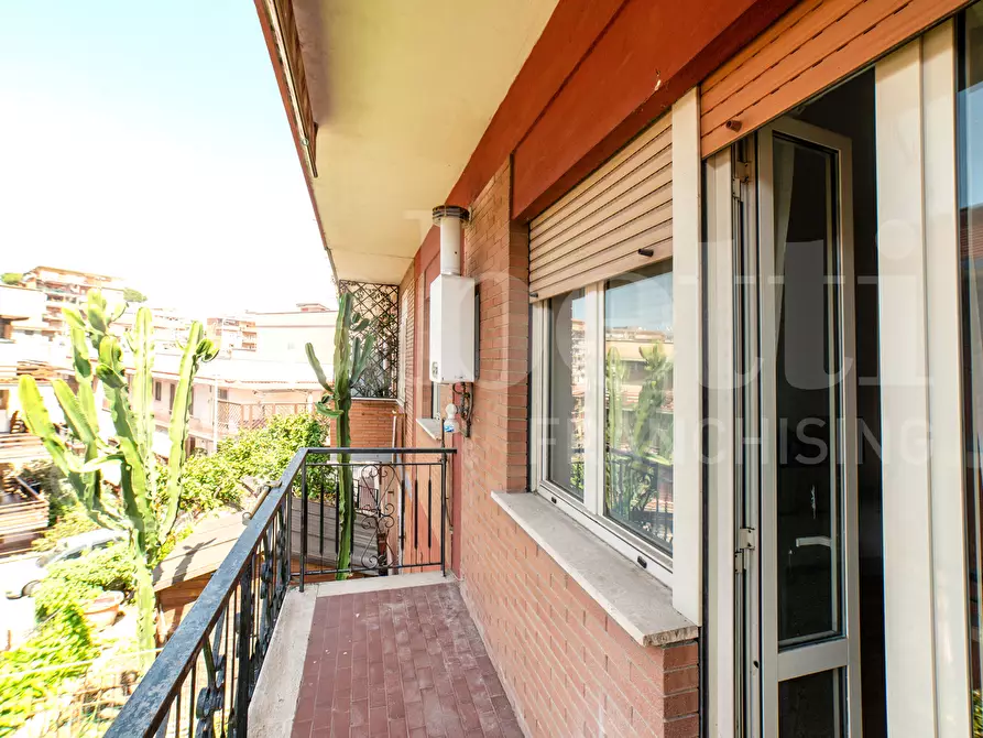 Immagine 14 di Appartamento in vendita  in Via Buggiano, 10 a Roma