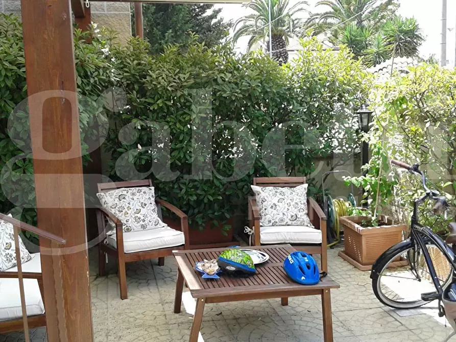 Immagine 2 di Villa in vendita  in Via Rimini, nc a Ginosa
