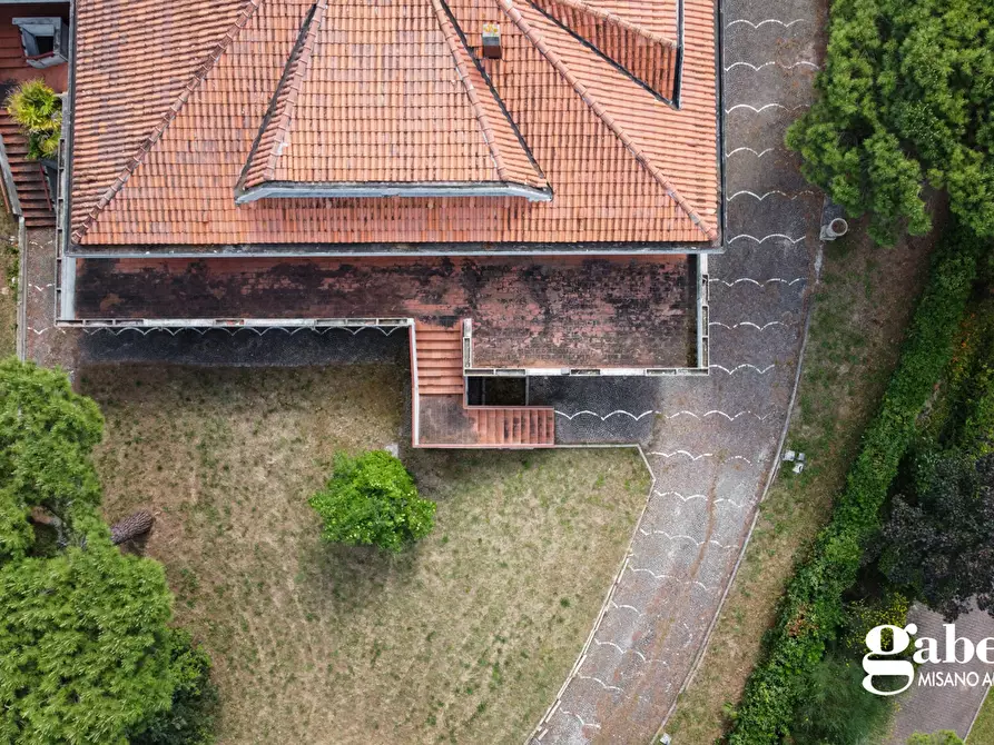 Immagine 3 di Villa in vendita  in Via del Pettirosso a Pesaro