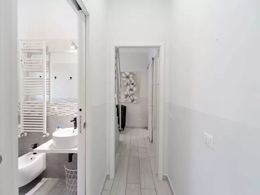 Immagine 15 di Appartamento in vendita  in Viale SUZZANI, 17 a Milano