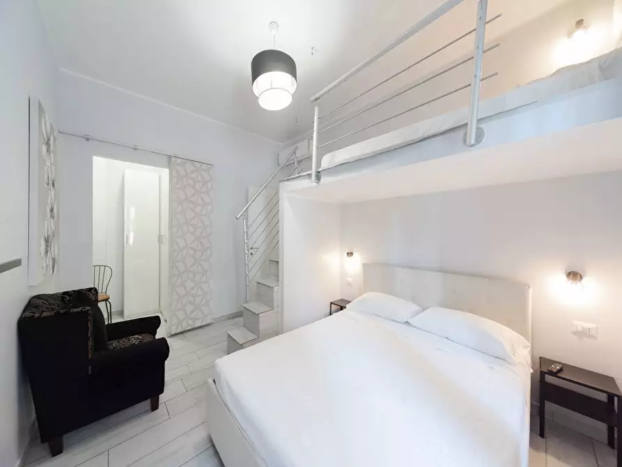 Immagine 17 di Appartamento in vendita  in Viale SUZZANI, 17 a Milano