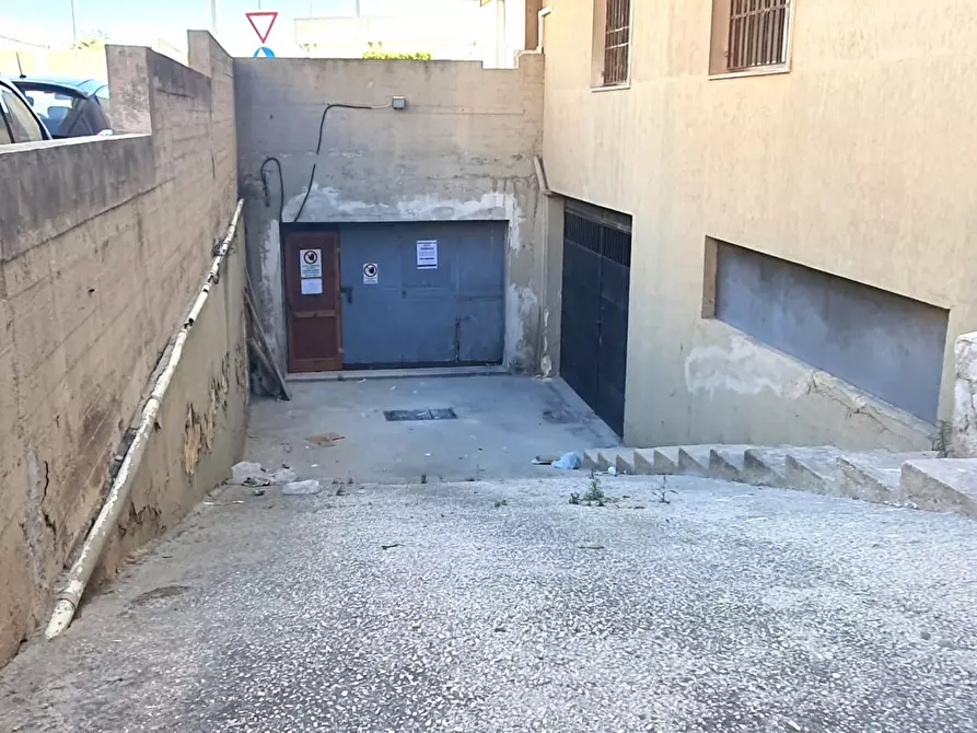 Immagine 1 di Magazzino in vendita  in Via Degli Atleti, 61 a Marsala