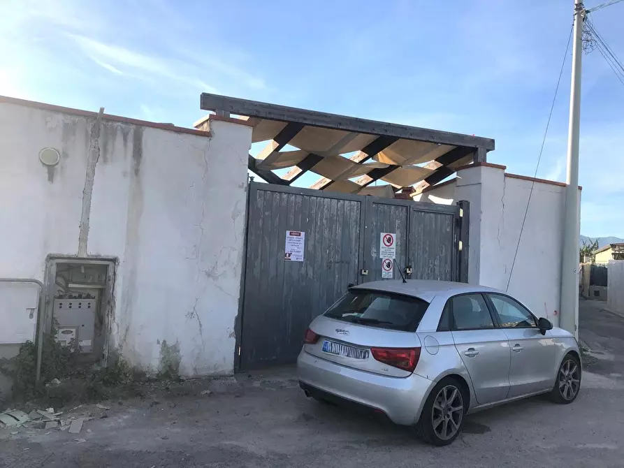 Immagine 14 di Magazzino in vendita  in Via Fondo Caminneci, 5 a Palermo