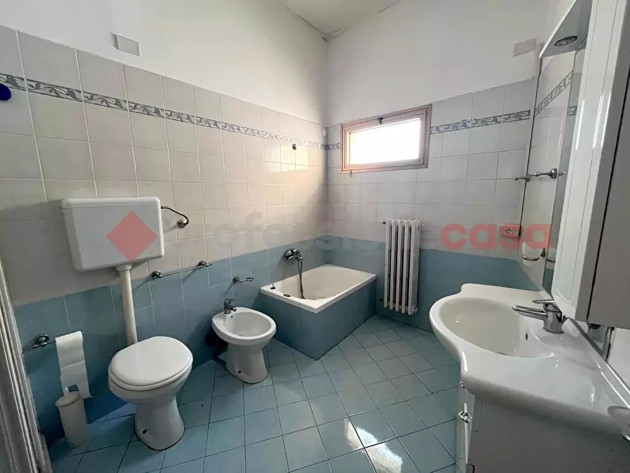 Immagine 17 di Casa indipendente in vendita  in Via Toti a Poggiardo
