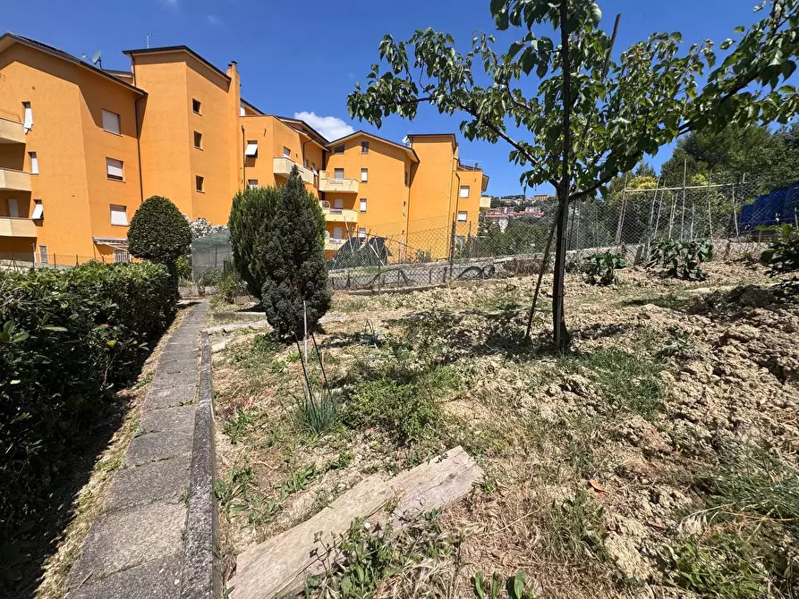 Immagine 21 di Appartamento in vendita  in Via spada a Osimo